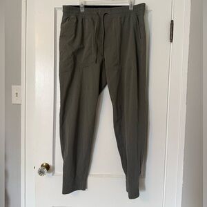 Men’s Lululemon ABC Wovenair Joggers